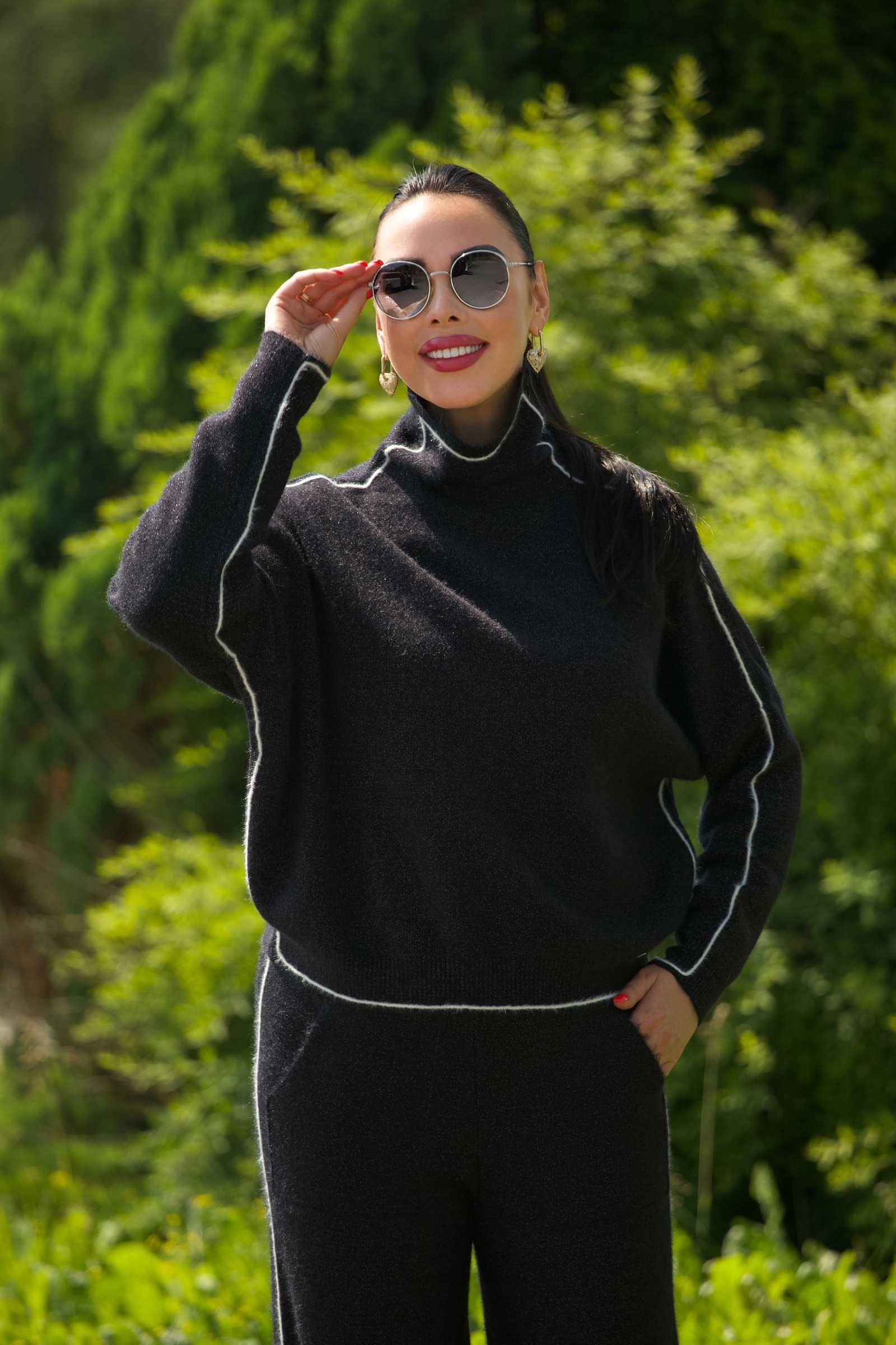 Купить костюм с брюками SERIANNO