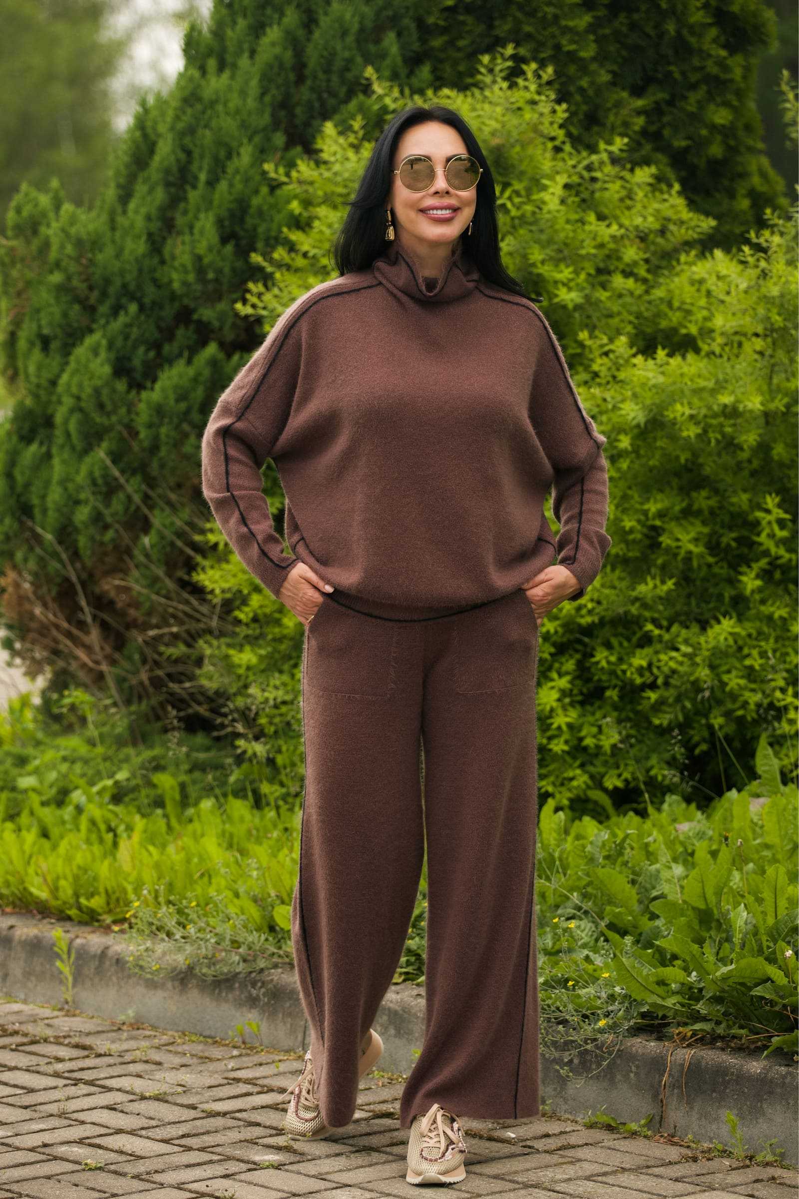 Костюм с брюками SERIANNO цвет коричневый