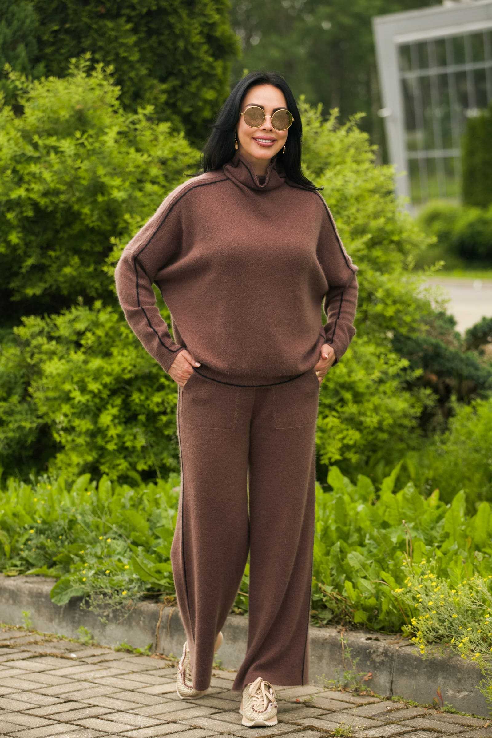 Купить костюм с брюками SERIANNO