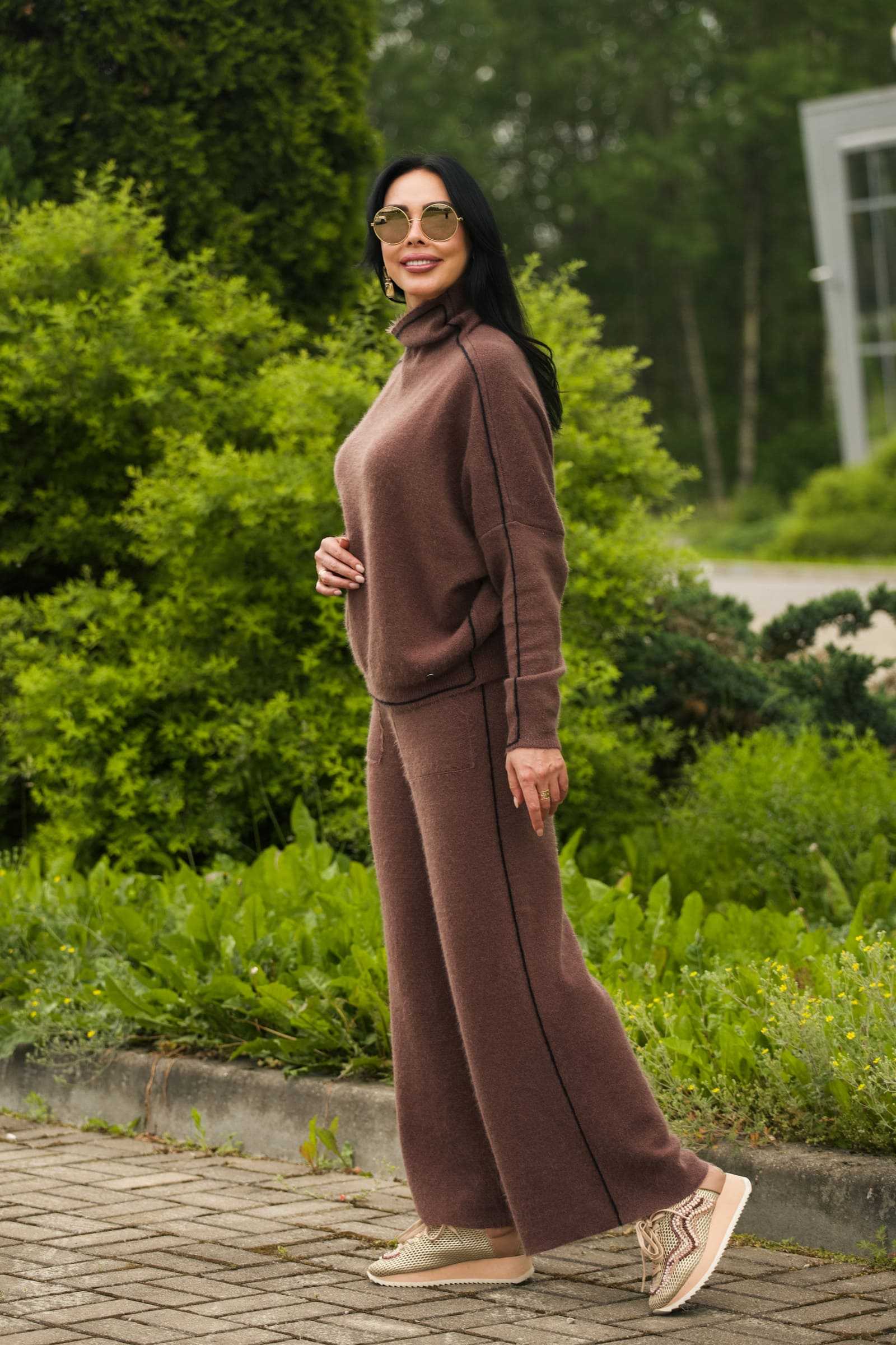 Купить костюм с брюками SERIANNO