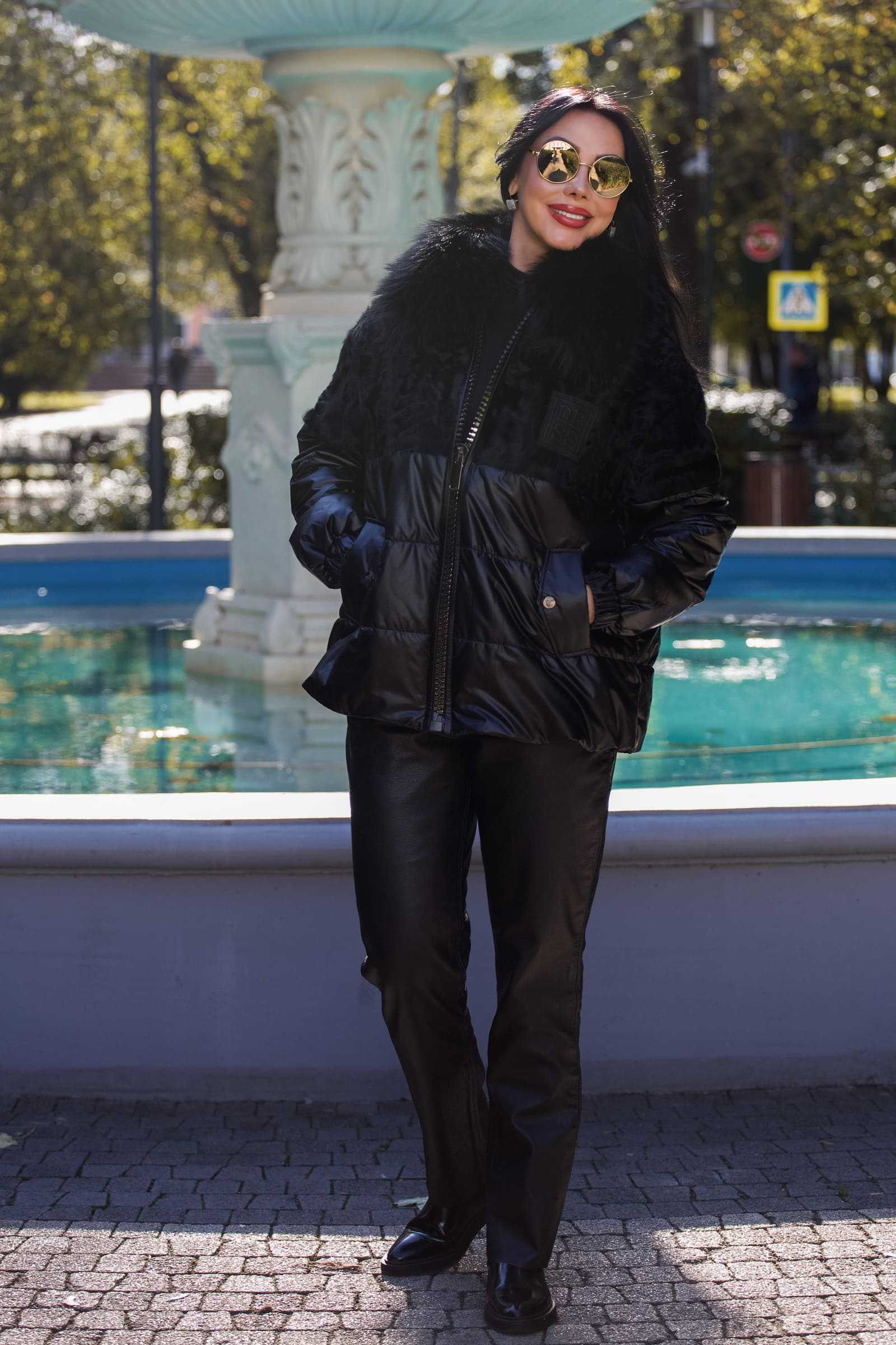 Купить зимнюю куртку c мехом лисы и тианжи TINA