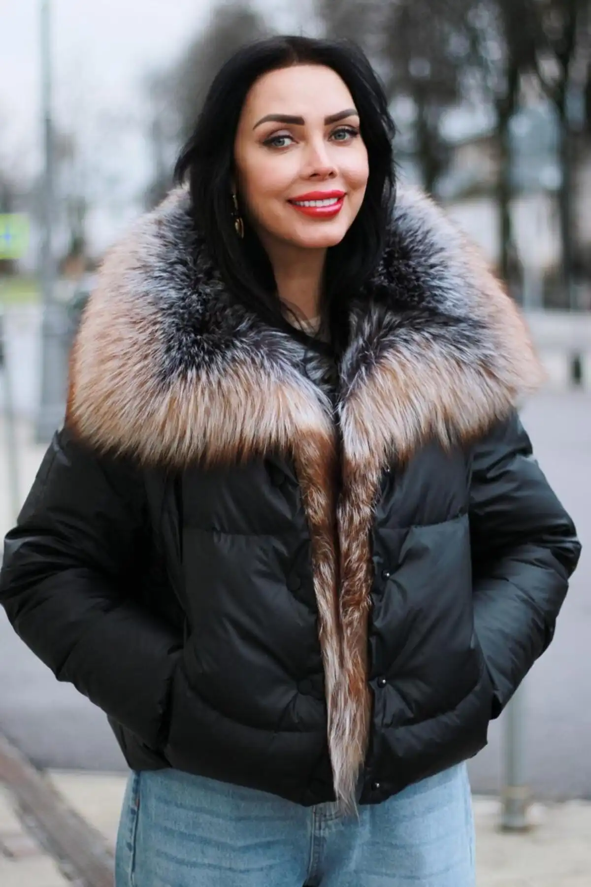 Пуховики укороченные